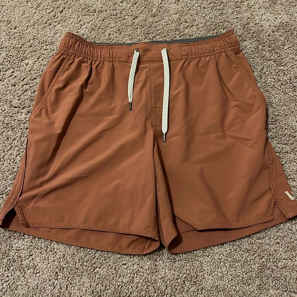 Vuori trail shorts